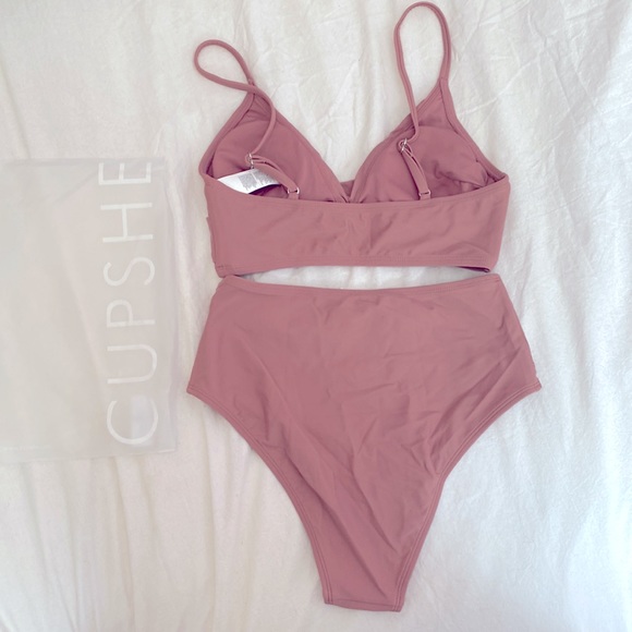 Cupshe bikini XS - Picture 2 of 3